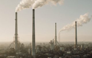 تأثیر قیمت دلار بر سطح و بهرهوری تولید در کشورها